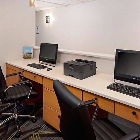 Holiday Inn Express Harrisburg East By Ihg Zewnętrze zdjęcie